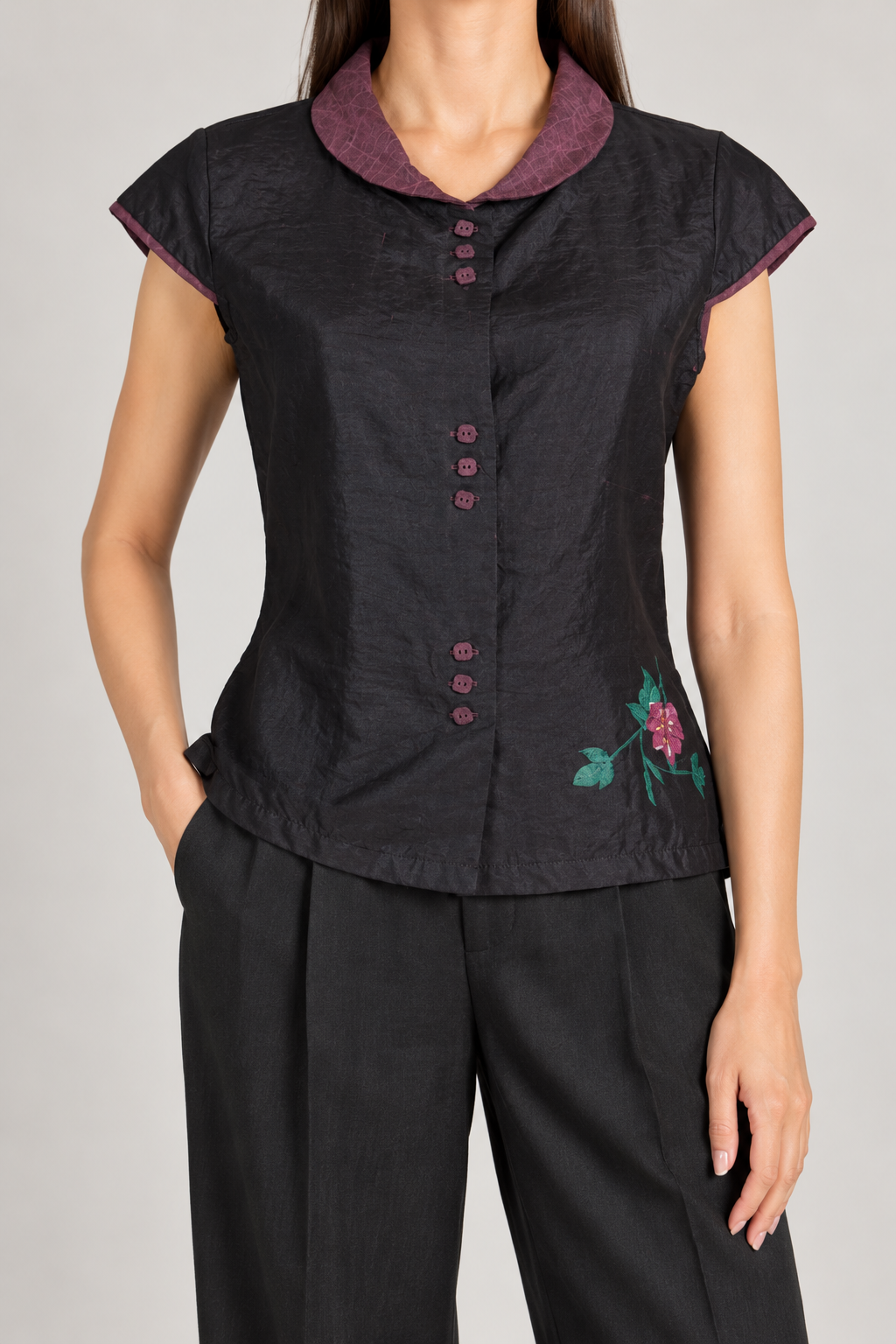 ASILIK – Top vintage din 100% mătase cu motiv floral