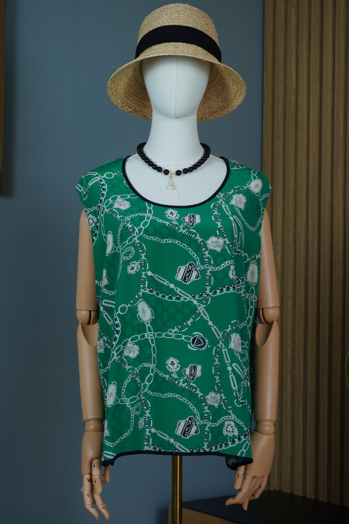 Liola Made in Italy – Top vintage din 100% mătase cu imprimeu chain
