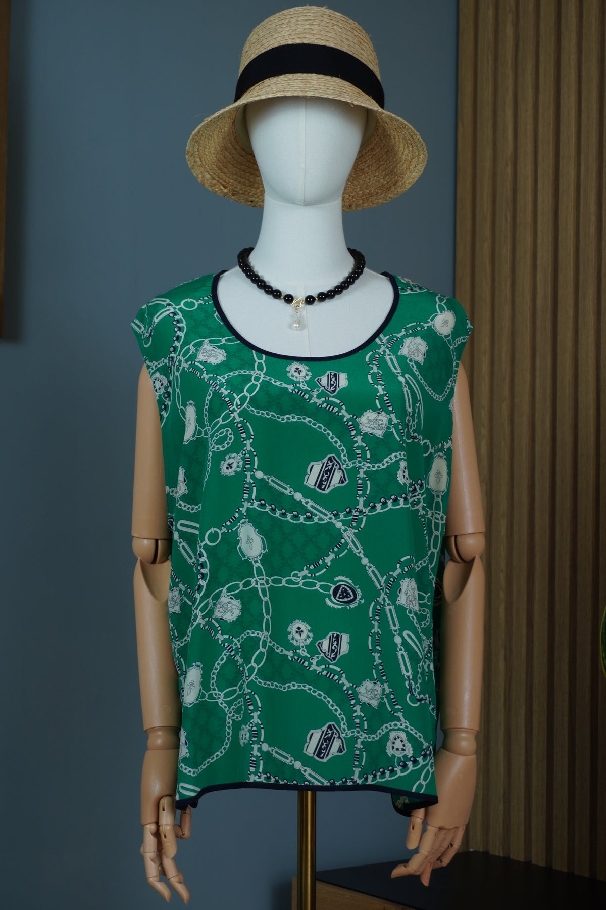 Liola Made in Italy – Top vintage din 100% mătase cu imprimeu chain