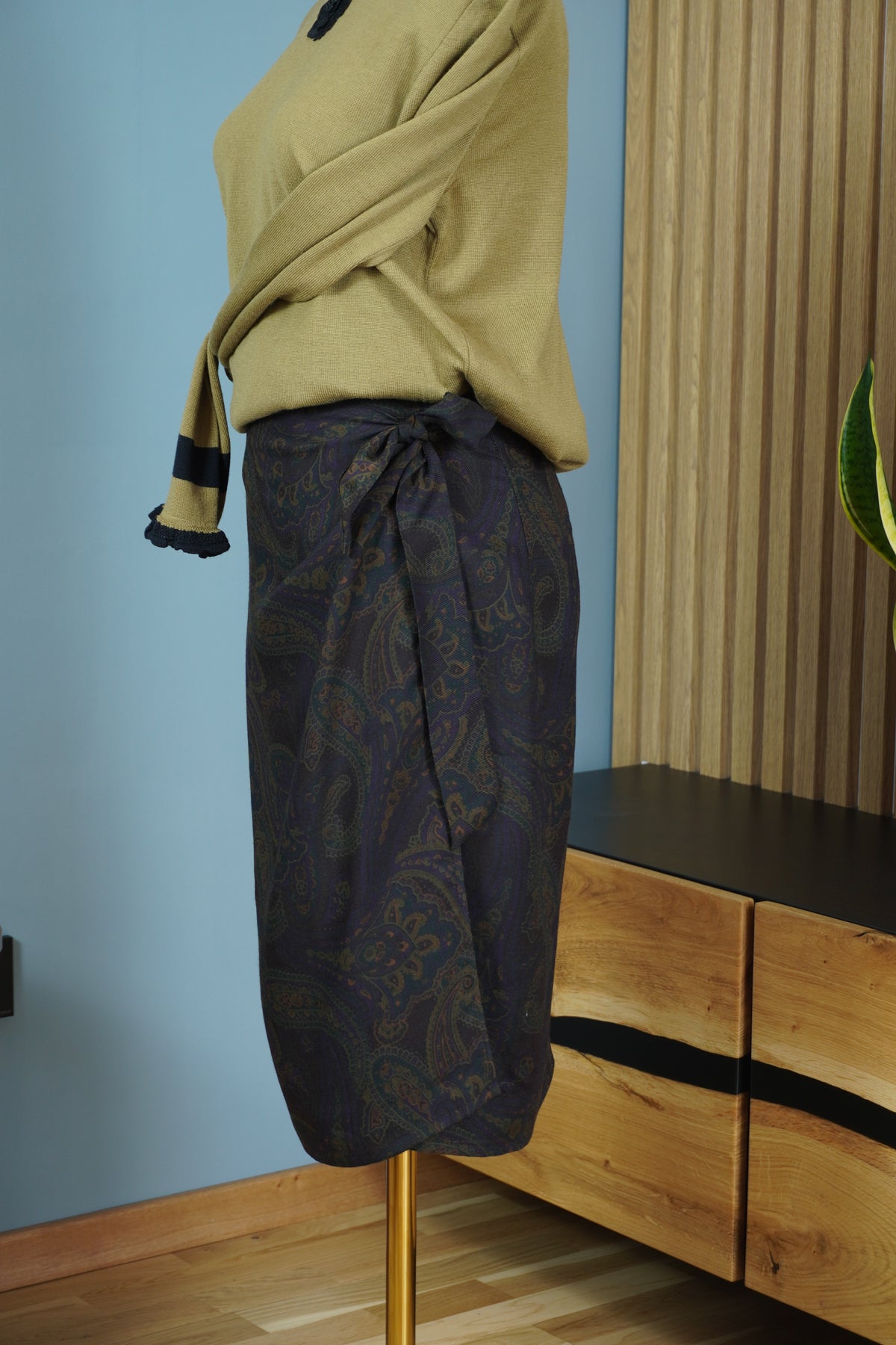 Caractère — fustă vintage wrap din lână și mătase, paisley