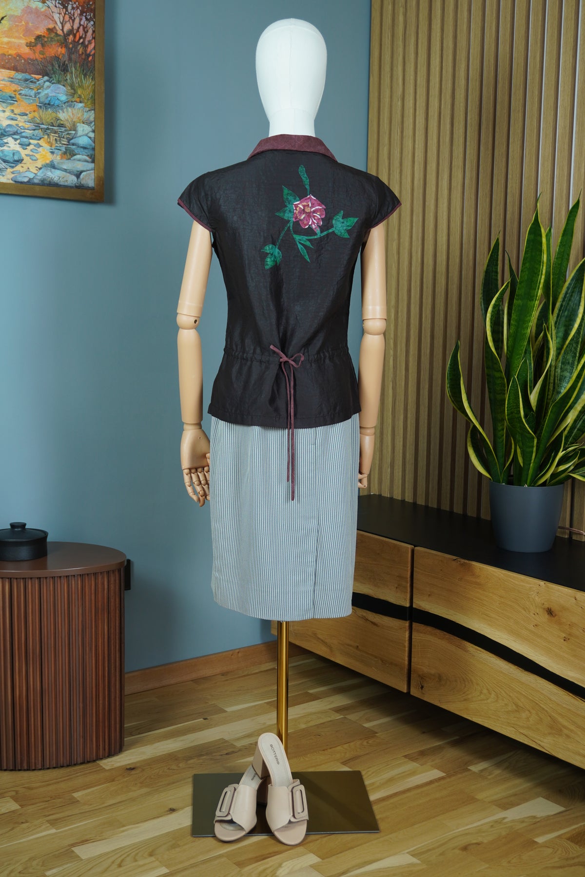 ASILIK – Top vintage din 100% mătase cu motiv floral