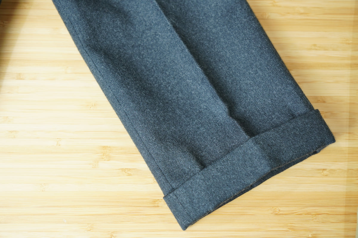 Gianfranco Ferré — Pantaloni vintage din lână