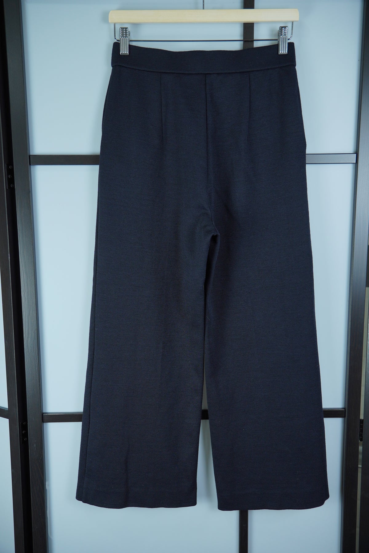 Boss — Pantaloni cropped cu picior larg