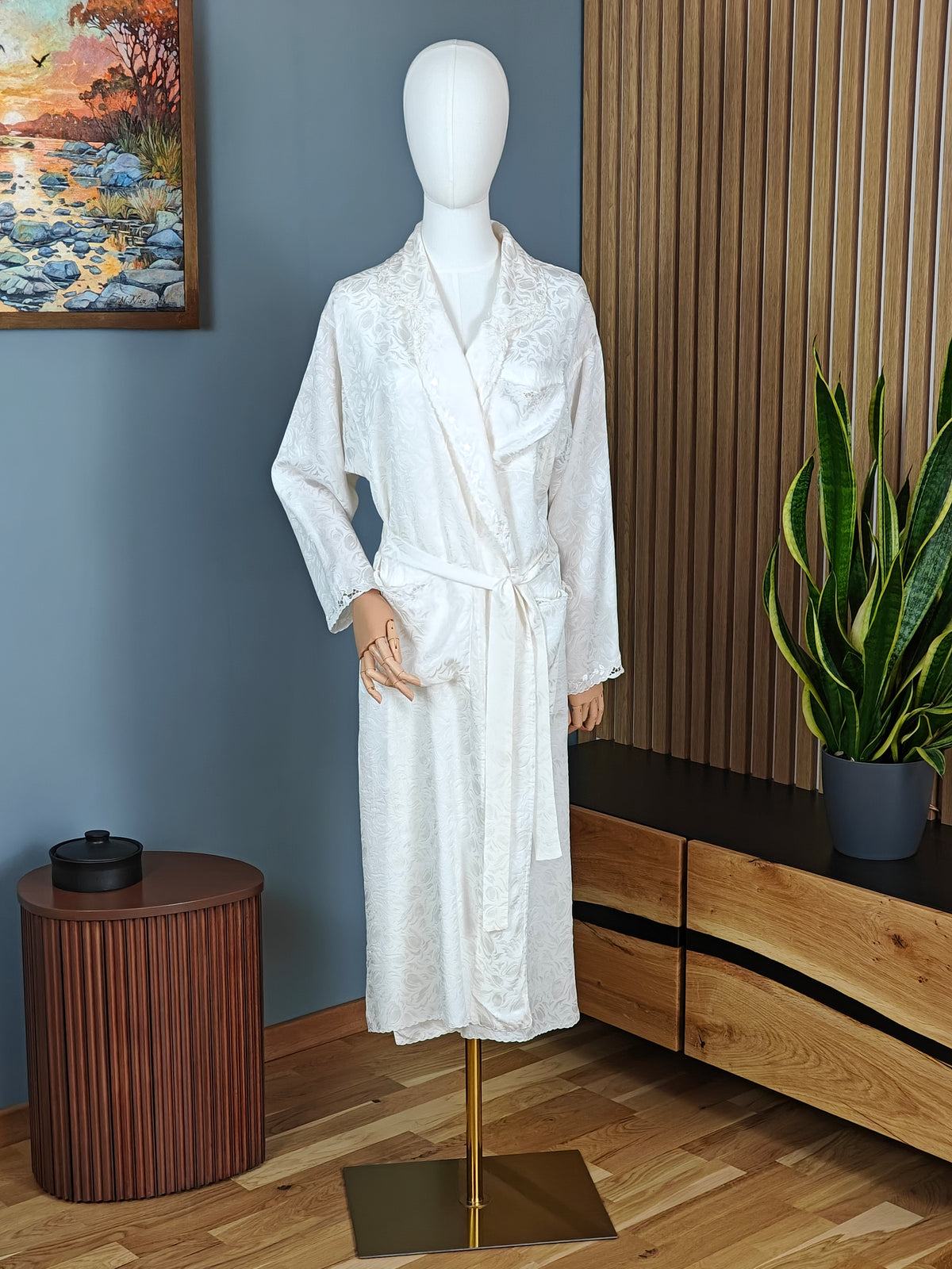 Vintage 1980s IMMAGINI by Lincialor Pure Silk Jacquard Peignoir – Hand Embroidered