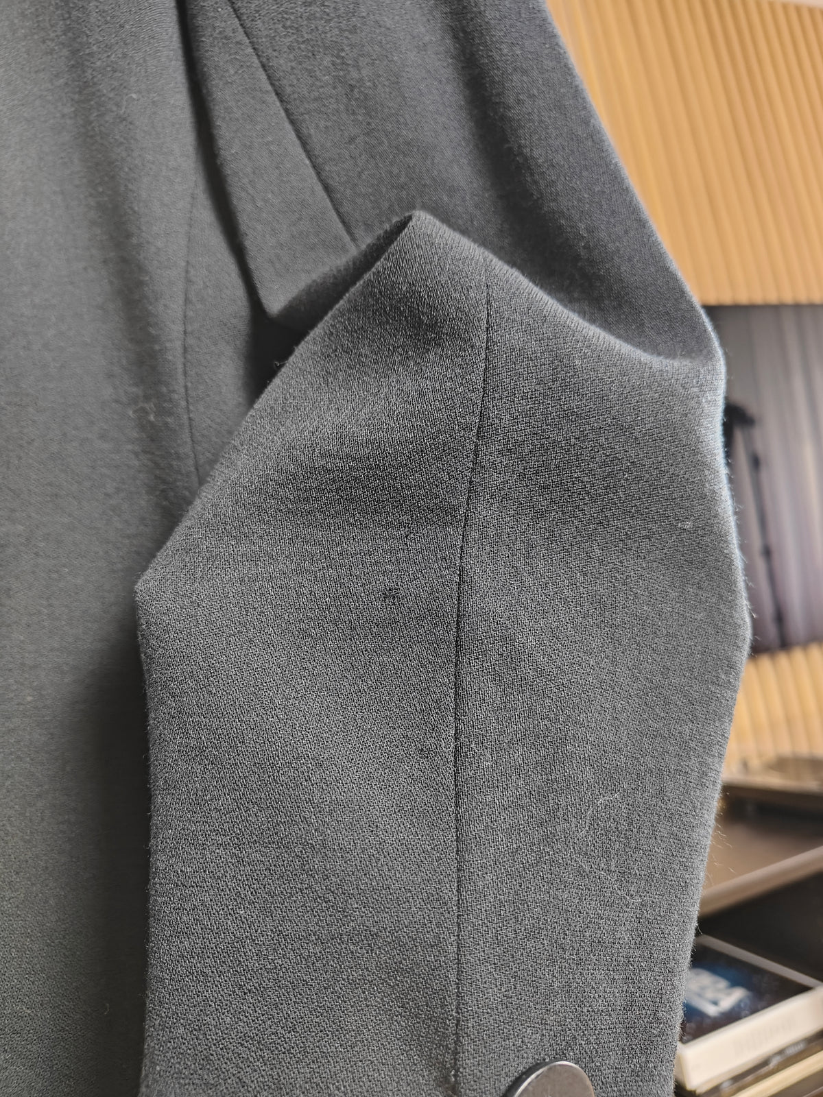 MANI by Giorgio Armani – Sacou vintage din 100% lână merino