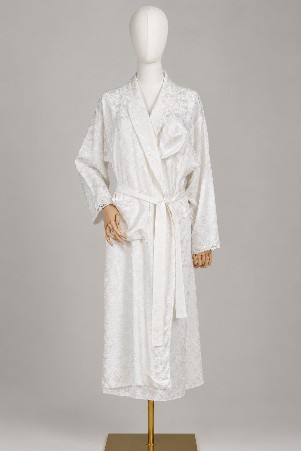 Vintage 1980s IMMAGINI by Lincialor Pure Silk Jacquard Peignoir – Hand Embroidered